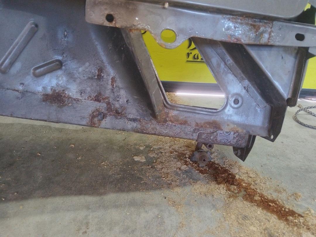 Крыло заднее левое AW9R32 Citroen C5 купить на авторазборке