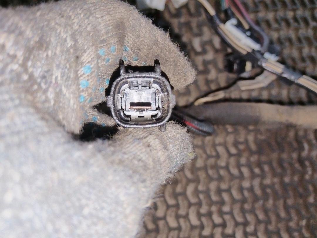 Проводка Y9UV42 Toyota Corolla - Фото 25