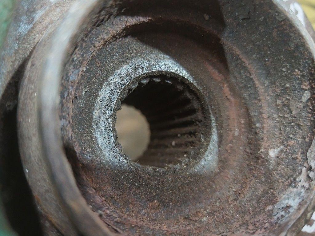 Амортизатор передний левый NW4F3A Volkswagen Passat - Фото 3