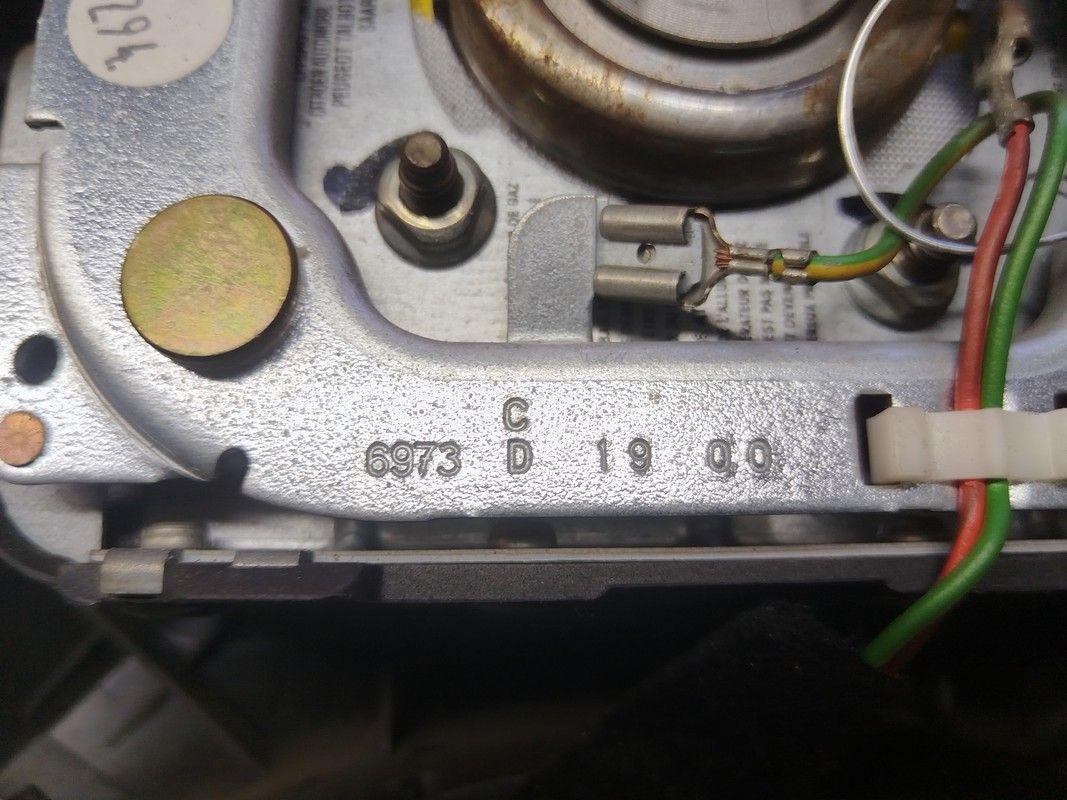 Подушка безопасности водителя IGCW9V Peugeot 406 купить в магазине запчастей бу