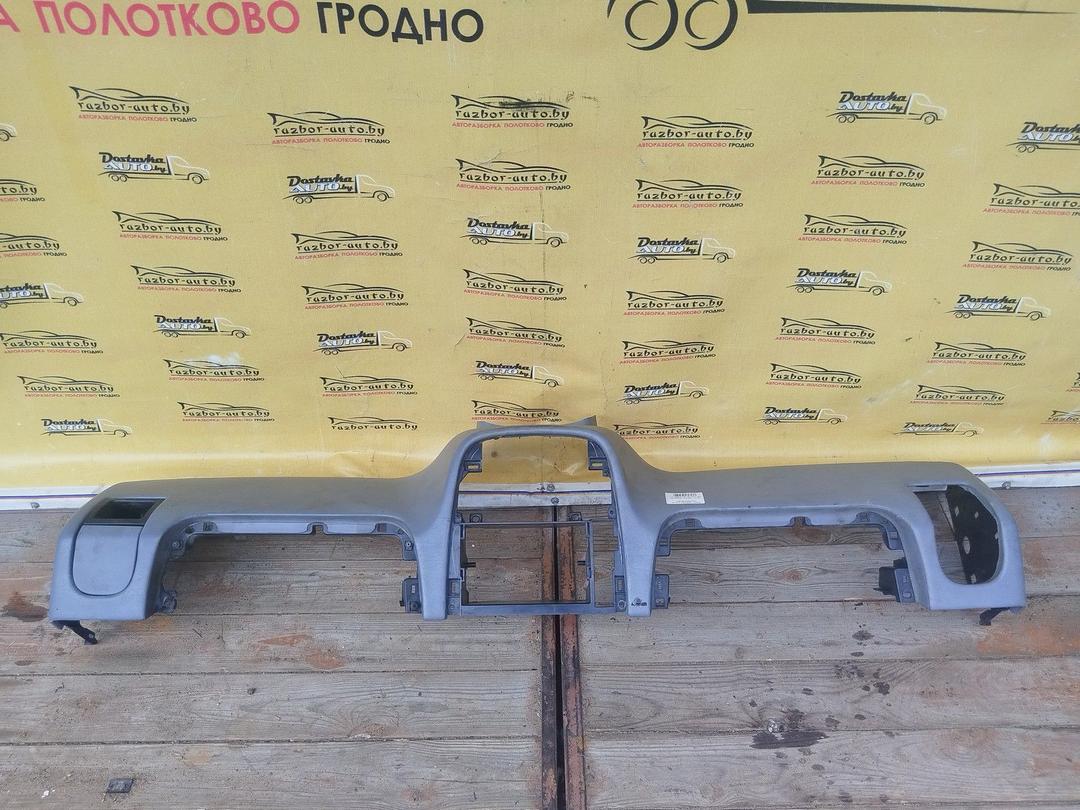 Панель передняя салона (торпедо) 26Y02T Mercedes ML W163 undefined