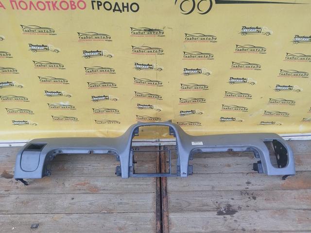 Панель передняя салона (торпедо) 26Y02T Mercedes ML W163 undefined