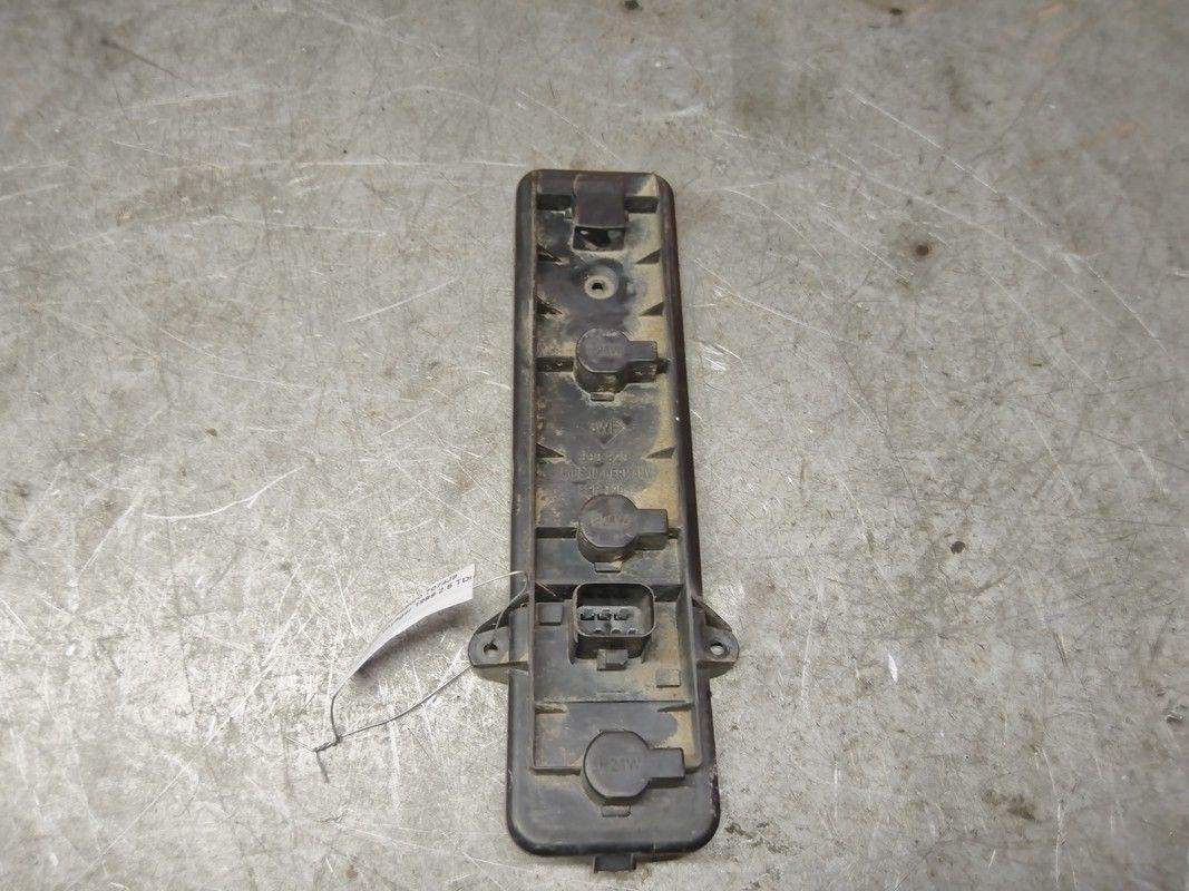 Панель (плата) фонаря заднего левого 7074J9 Chrysler Voyager купить