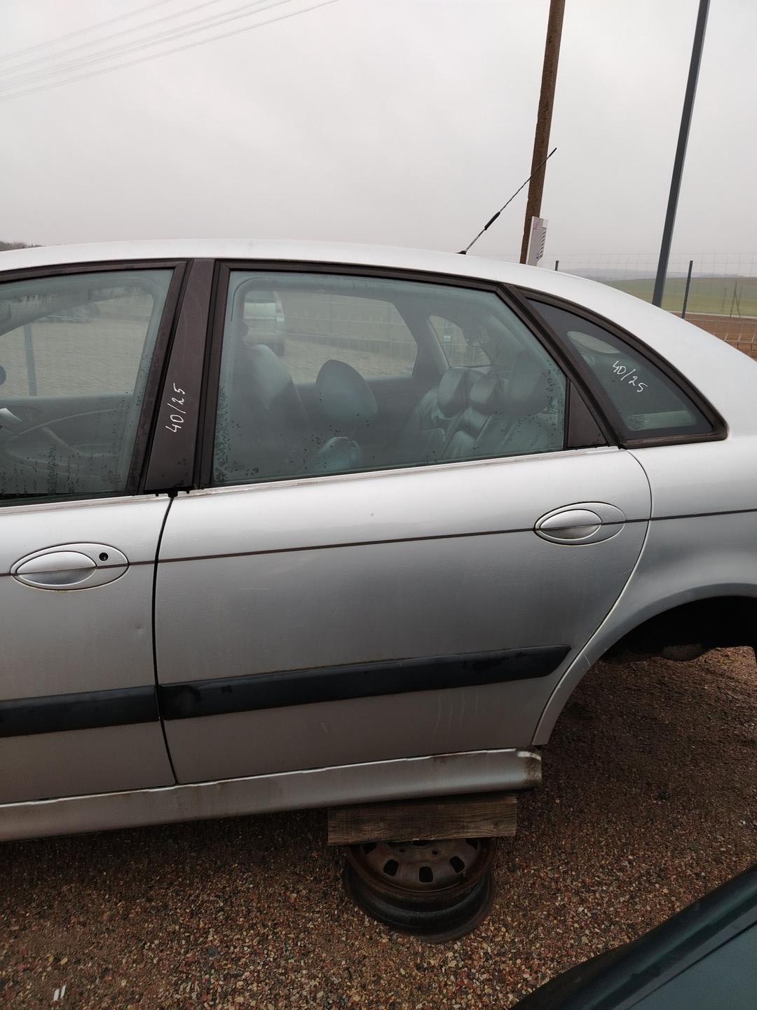 Стекло двери задней левой R5ND47 Citroen C5 - Фото 1