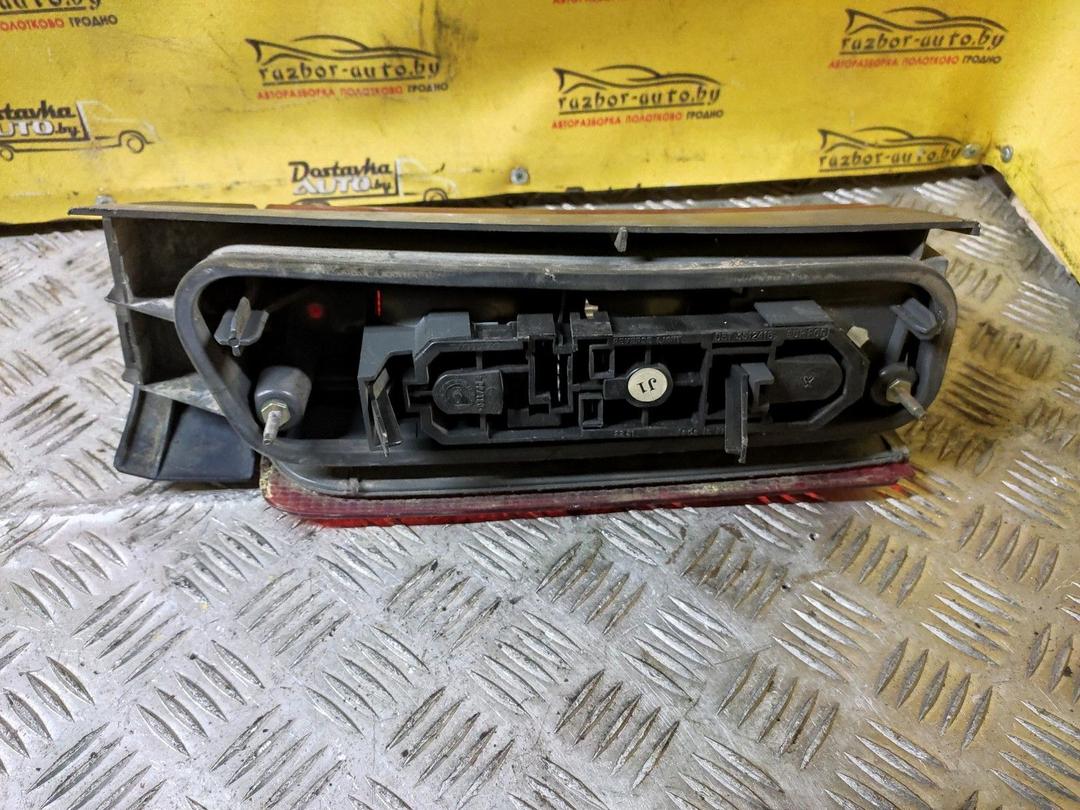 Фонарь задний левый R7SG9D Volvo V70 - Фото 2