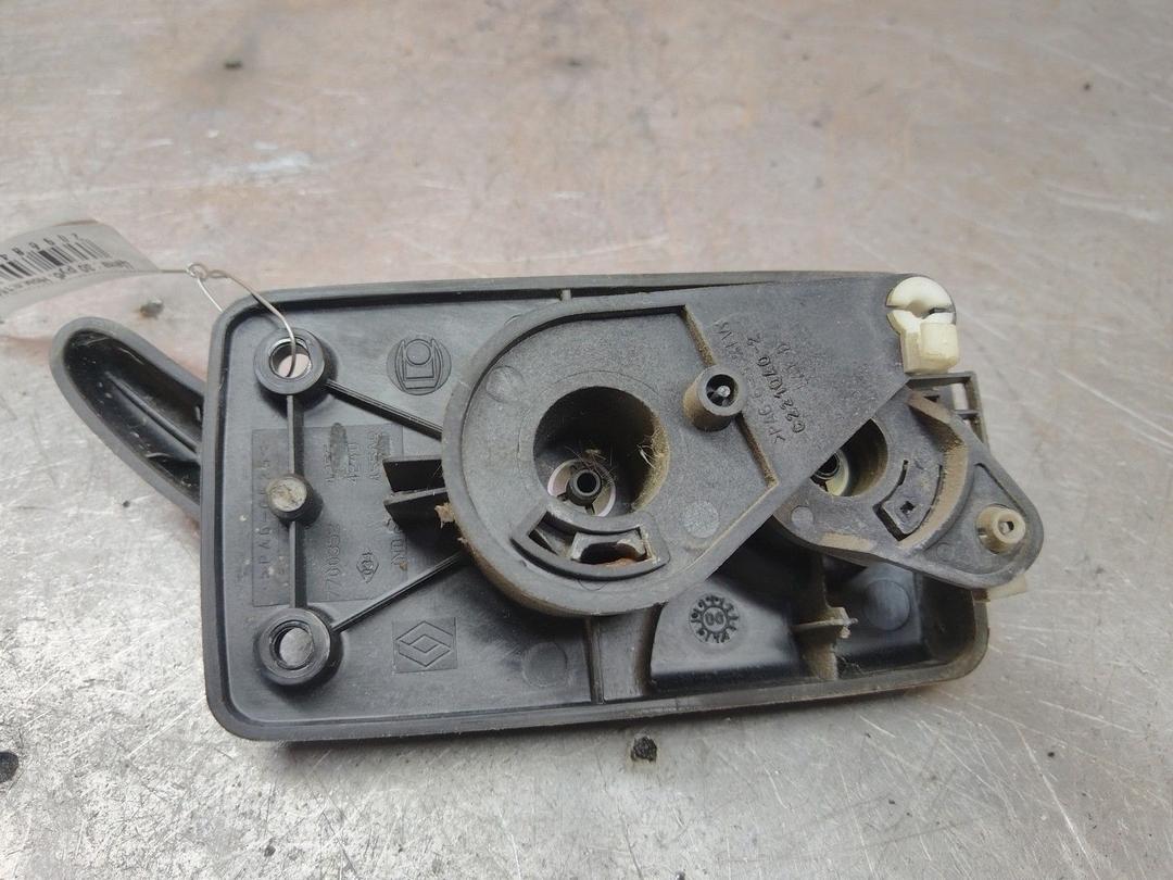 Ручка внутренняя задняя правая F7IDZD Renault Master купить