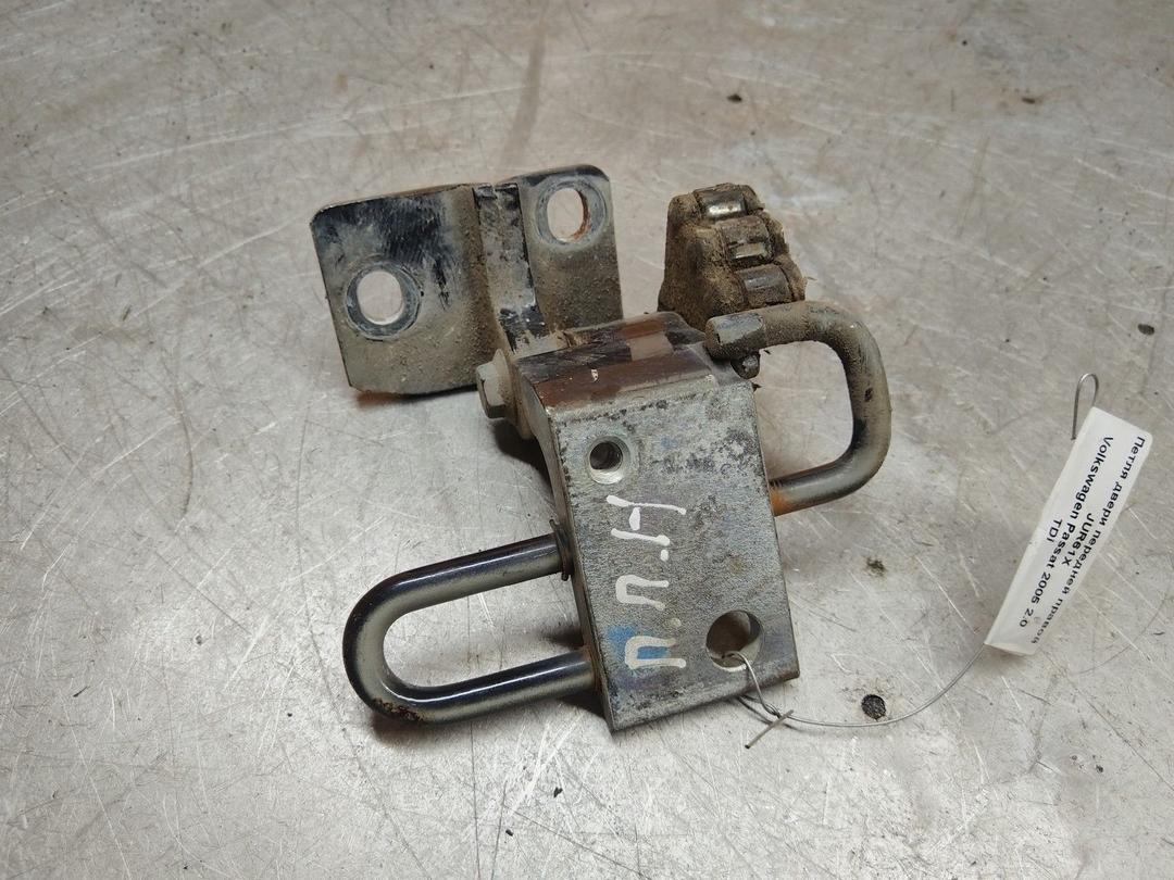 Петля двери передней правой JUR61X Volkswagen Passat - Фото 2