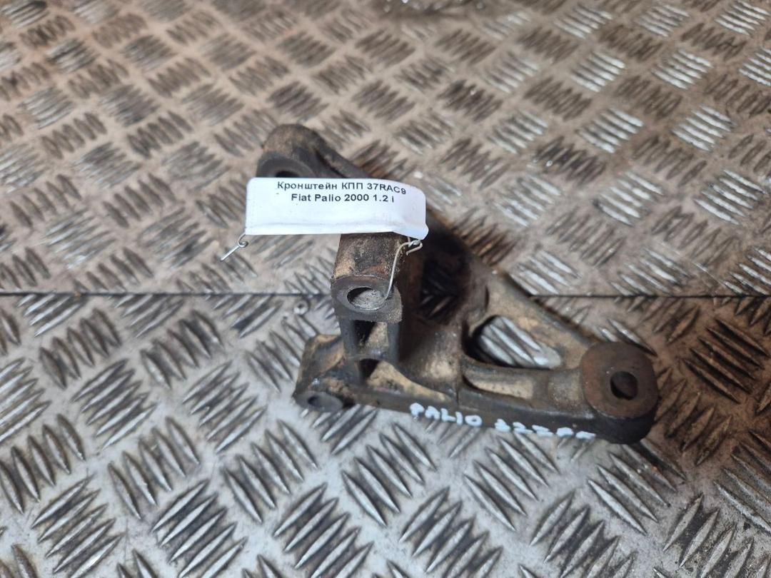 Кронштейн КПП 37RAC9 Fiat Palio - Фото 2