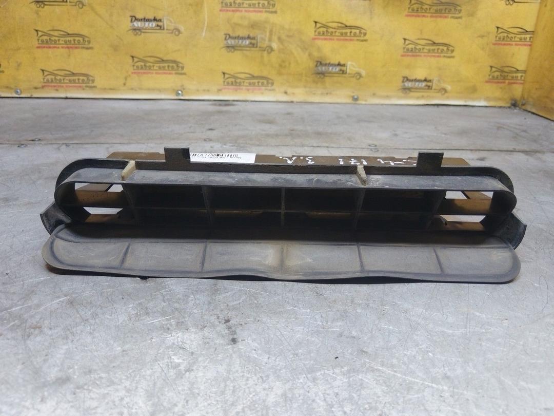 Решетка вентиляции кузова UG5043 Citroen C4 - Фото 2