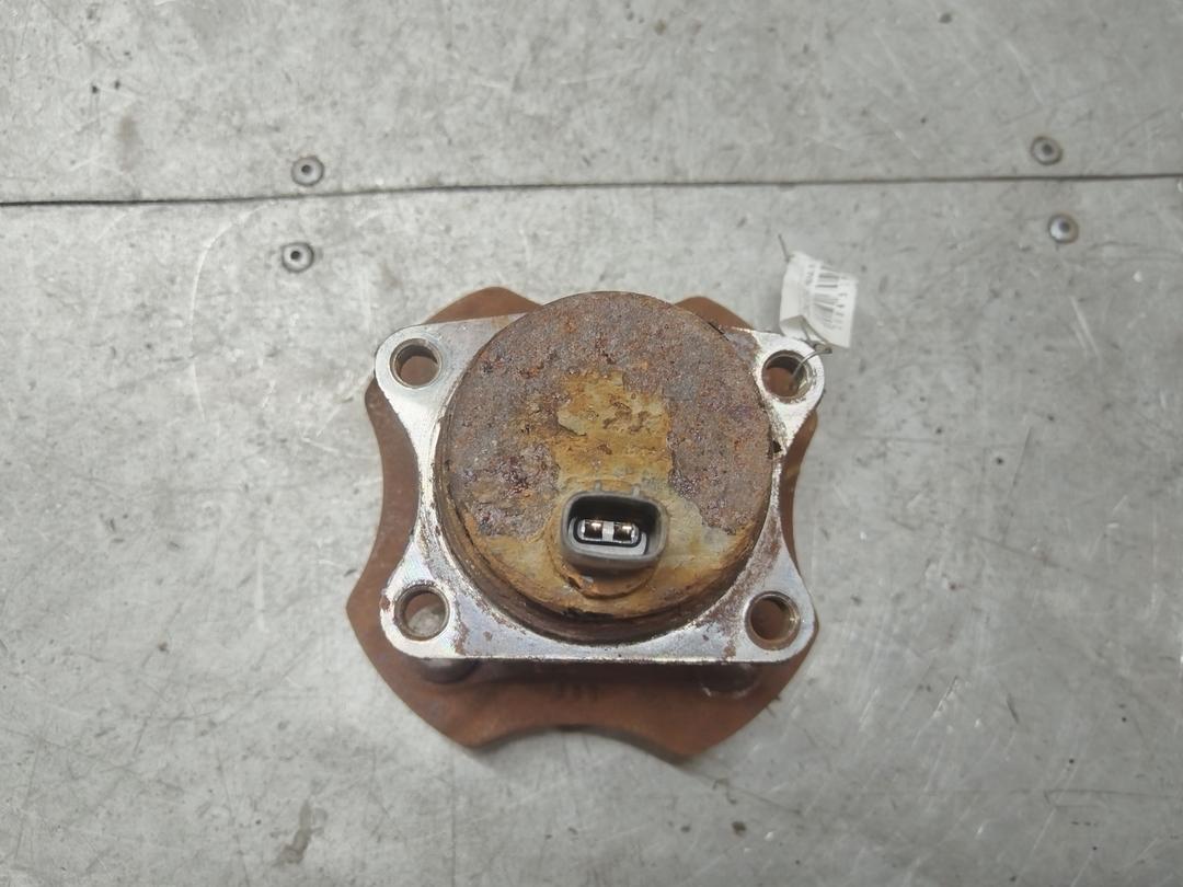 Ступица задняя правая PXKJSI Toyota Yaris купить на авторазборке