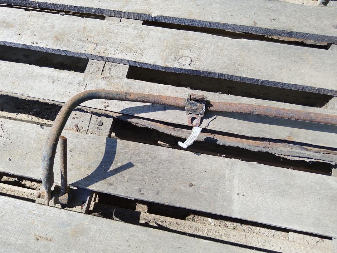 Стабилизатор подвески (поперечной устойчивости) задний OW2J85 Mazda 323F купить