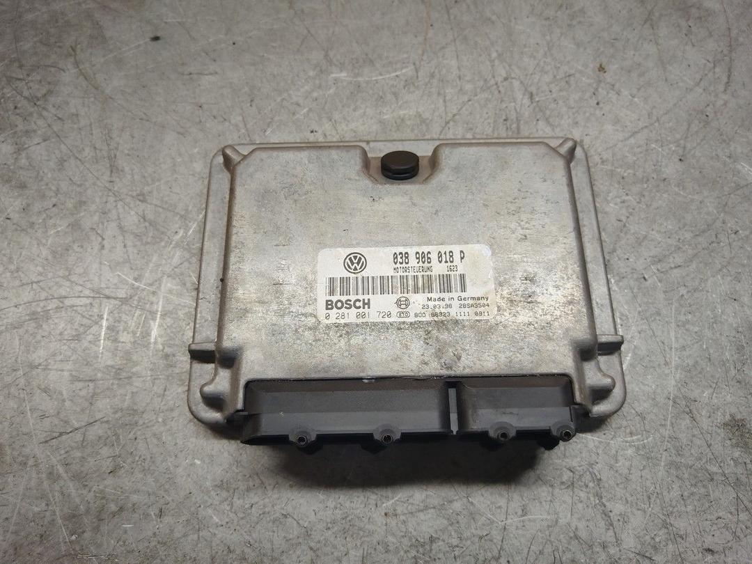 Блок управления двигателем Y3AJPX Volkswagen Passat купить