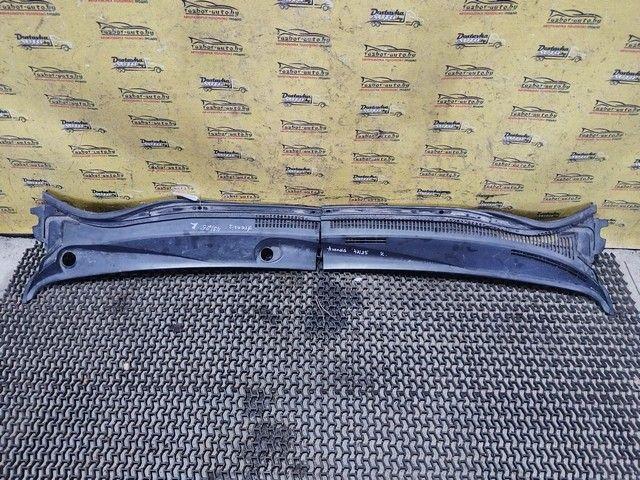 Дождевик TR4O0L Toyota Avensis купить