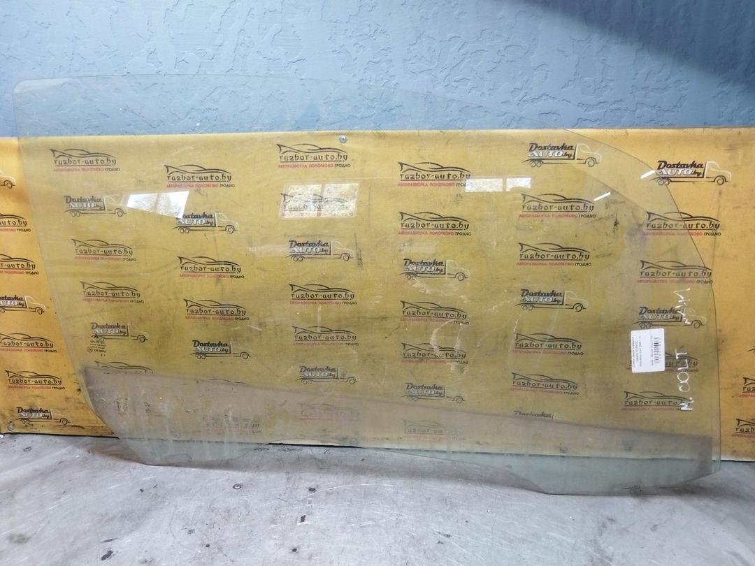 Стекло двери передней правой WVEVOC Mitsubishi Colt - Фото 1