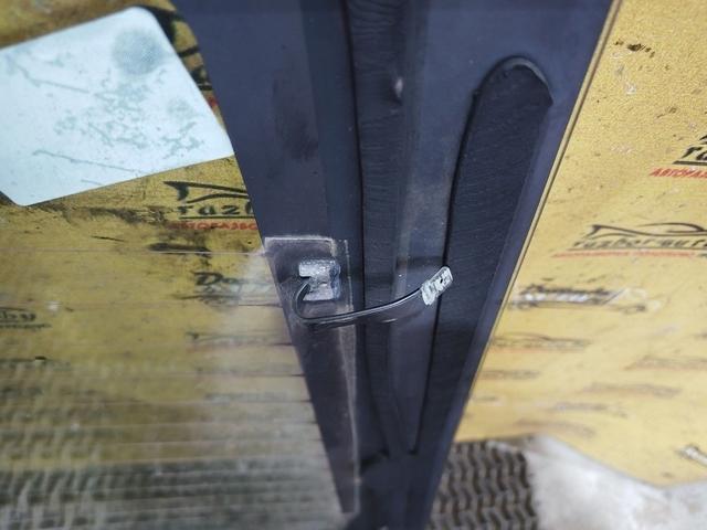 Стекло заднее YHBCTO Renault 21 - Фото 2