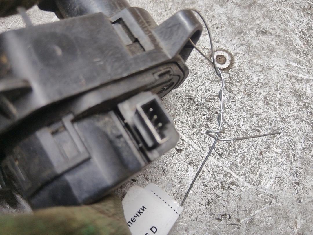 Моторчик заслонки печки 6ZJ4RH BMW 5 E39 купить на авторазборке