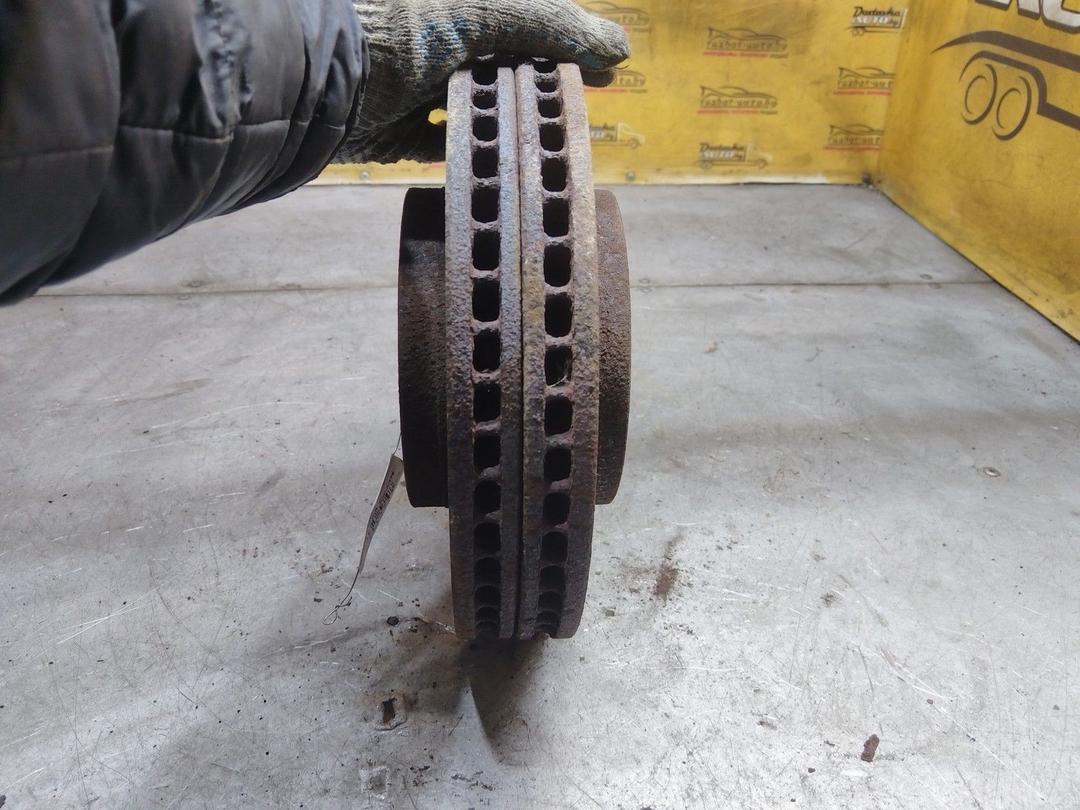 Диск тормозной передний PUWR5I Hyundai Trajet купить на авторазборке