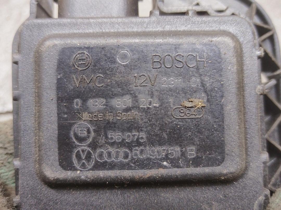 Моторчик заслонки печки 47QYYK Volkswagen Polo купить в магазине запчастей бу