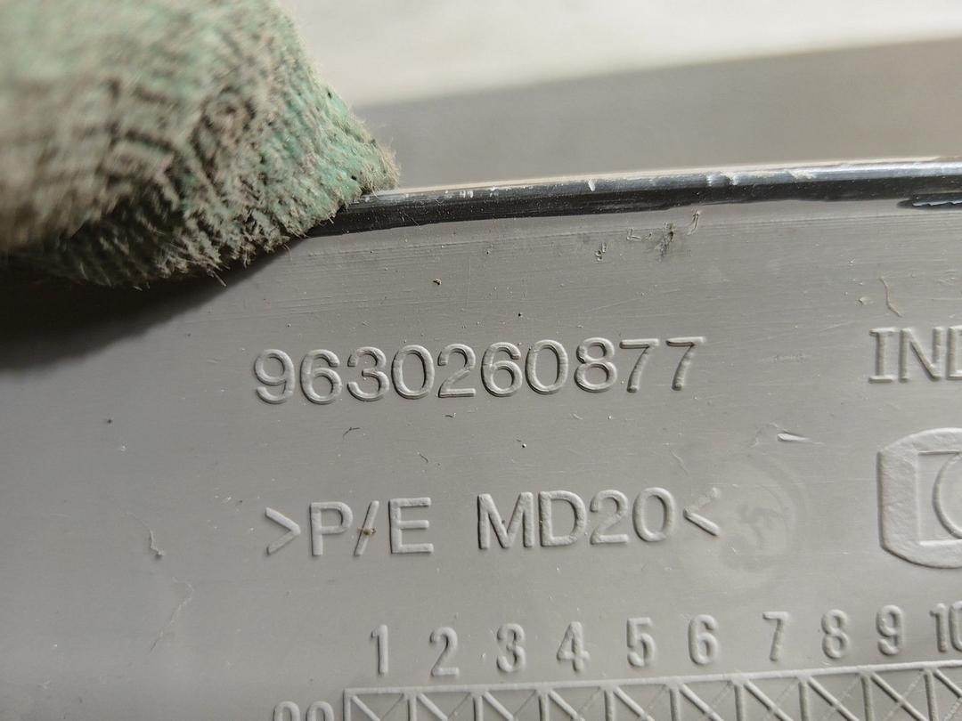 Обшивка стойки передней правой E46I3J Citroen Xsara Picasso купить в магазине запчастей бу