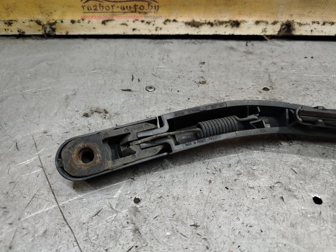 Щеткодержатель задний QRFHG2 Nissan Almera - Фото 4