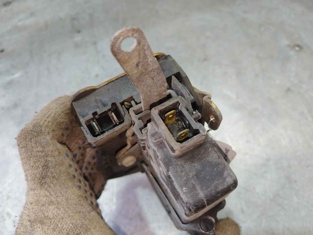 Замок двери задней левой NK6RGO Renault Safrane купить с доставкой