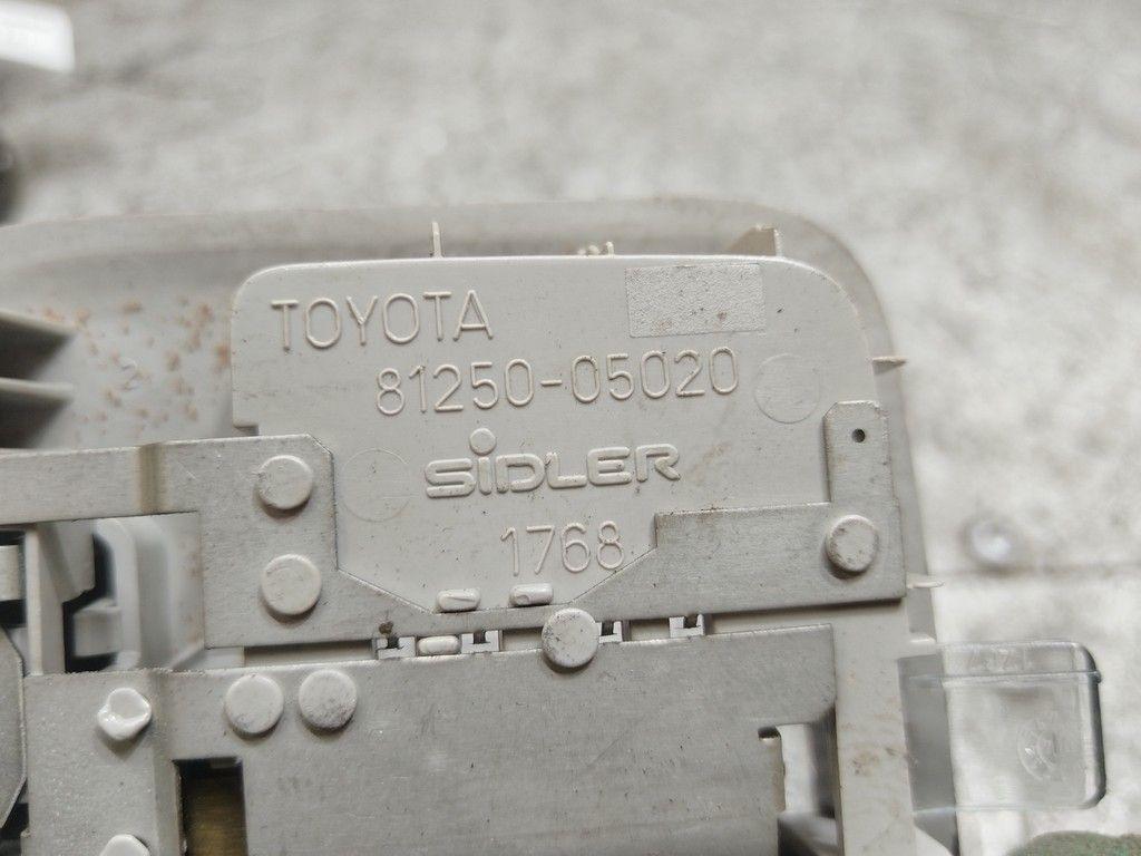 Фонарь салона (плафон) 6EYPAV Toyota Avensis - Фото 4