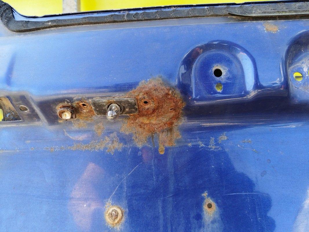 Крышка багажника (дверь 3-5) DPZ3FJ Seat Cordoba купить с доставкой. Огромный выбор запчастей и марок авто. У нас есть практически все.