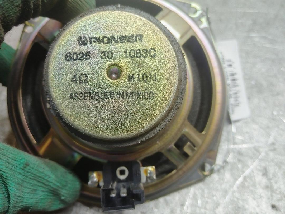 Динамик двери передней правой U57V6R Renault Espace купить с доставкой