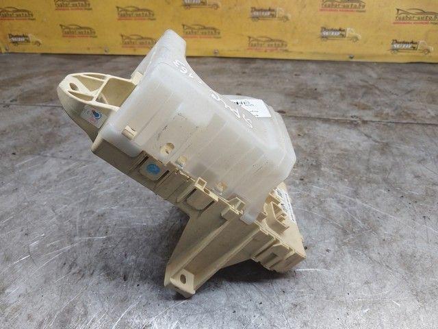 Блок предохранителей 51MH8U Toyota Yaris - Фото 3