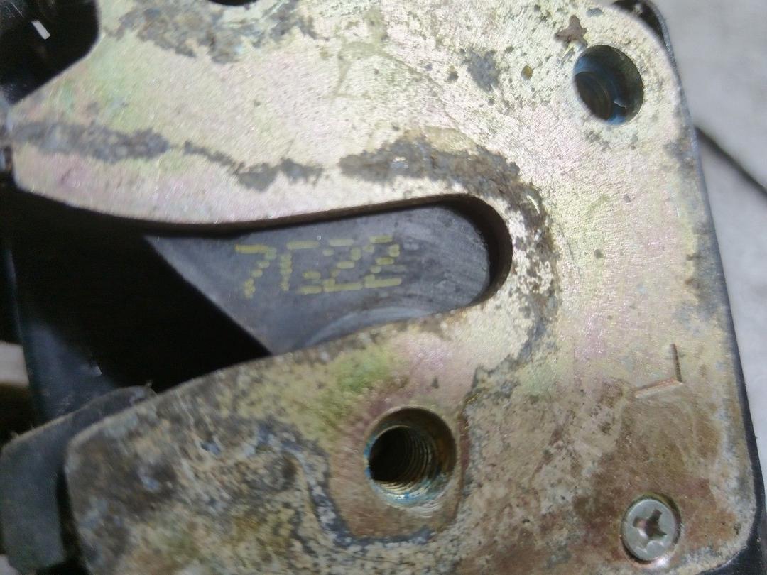 Замок двери задней левой IZEU68 Daewoo Nubira купить в магазине запчастей бу