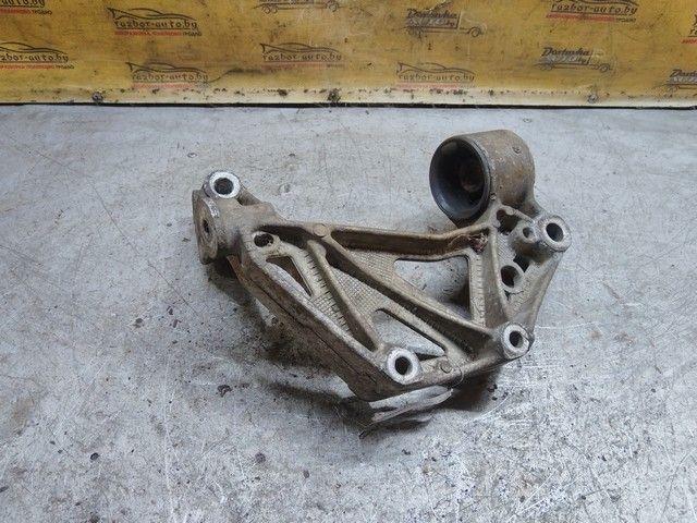 Рычаг передний левый EJ628W Volkswagen Polo купить на авторазборке