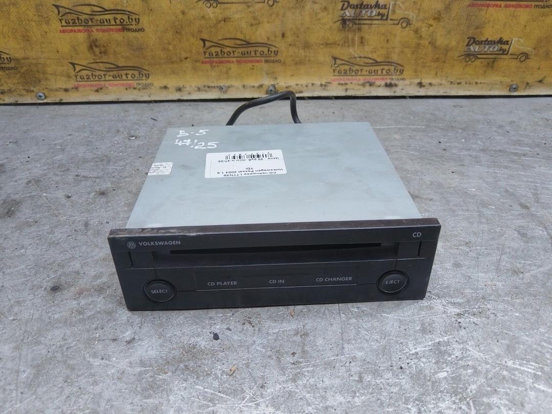 CD-чейнджер L7YN3B Volkswagen Passat