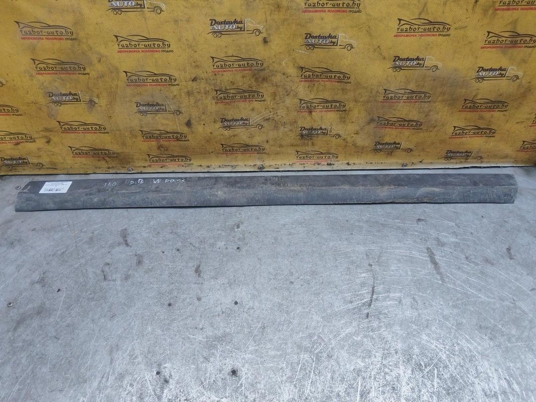 Молдинг двери передней правой HPY4BC Volkswagen Passat