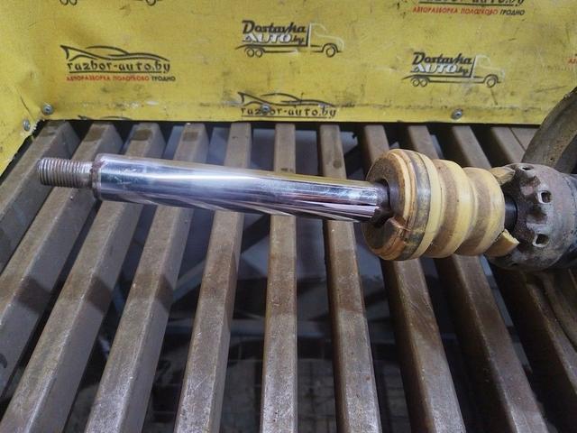 Амортизатор передний правый M3TC5B Mazda Premacy - Фото 4