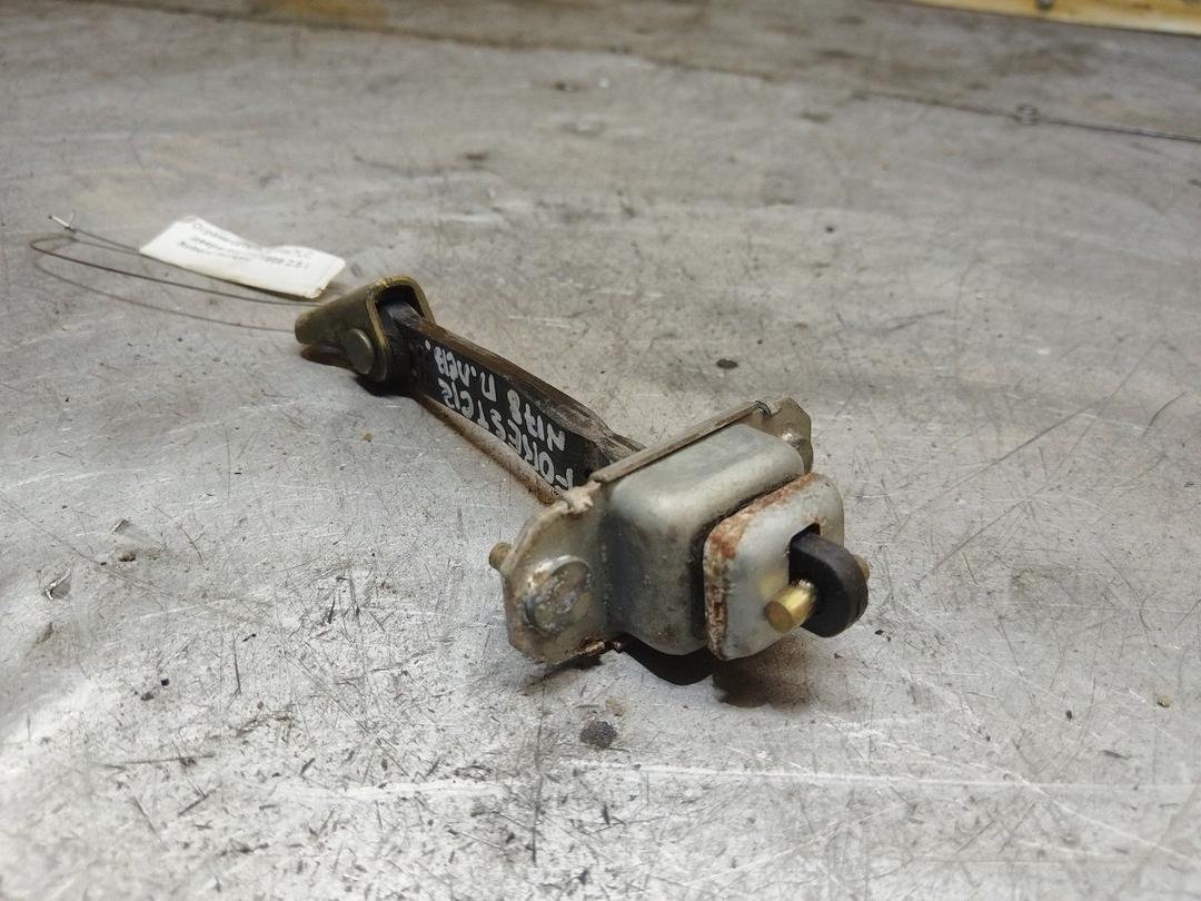 Ограничитель открывания двери передней F8I7LC Subaru Forester купить