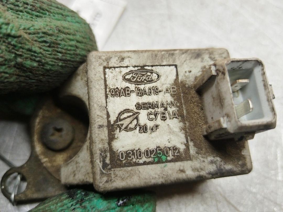 Коммутатор зажигания OY0M50 Ford Mondeo купить с доставкой