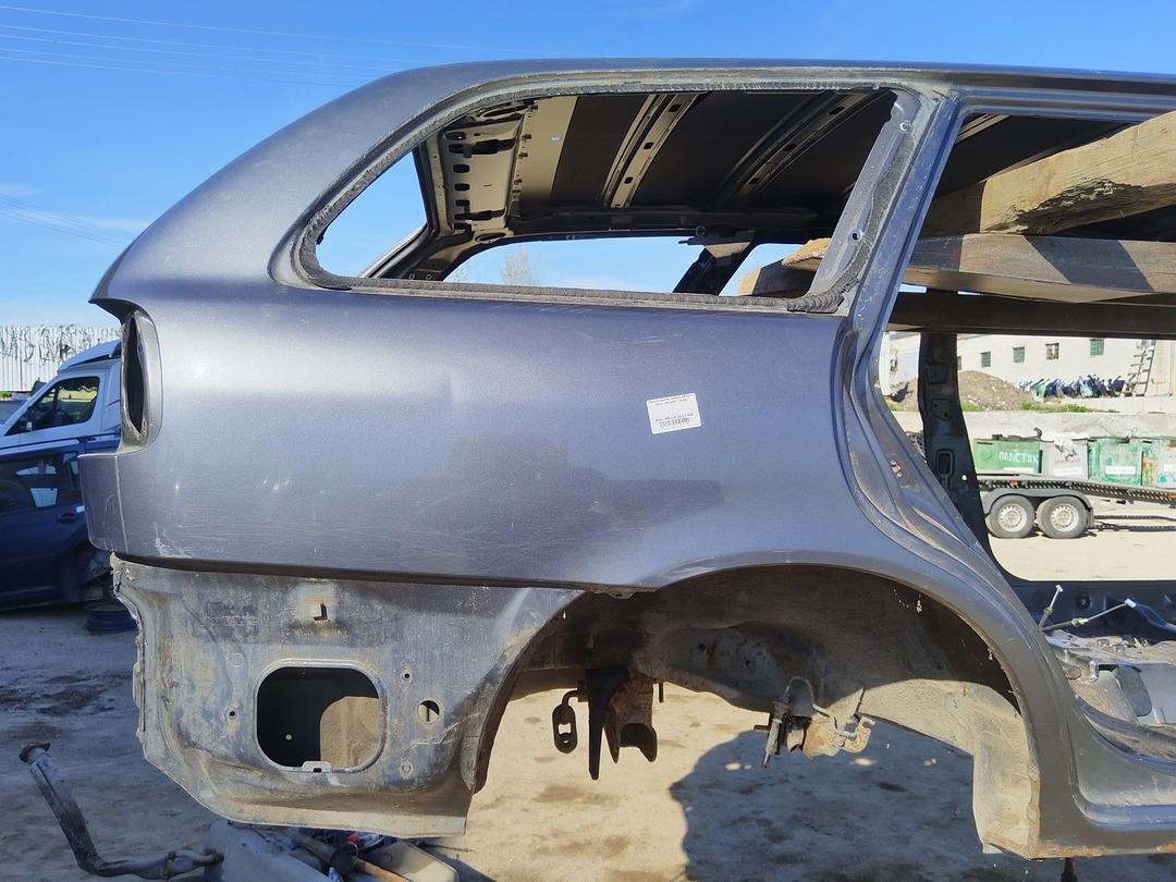 Крыло заднее правое 5GYXHI Volvo V40