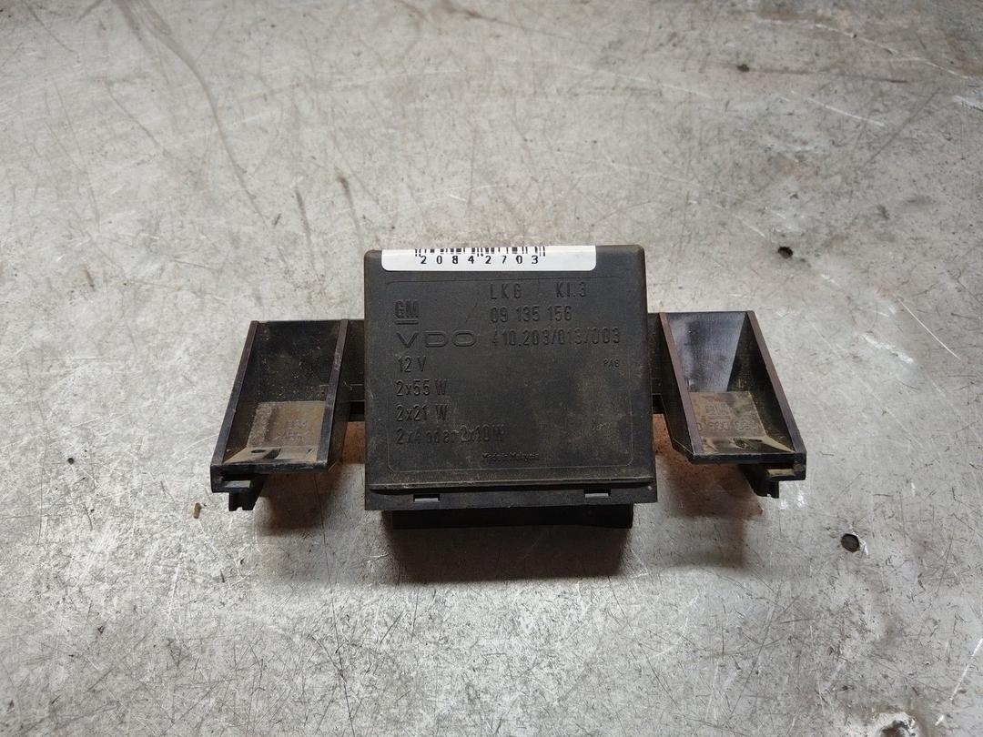 Блок комфорта 2D8PM7 Opel Zafira