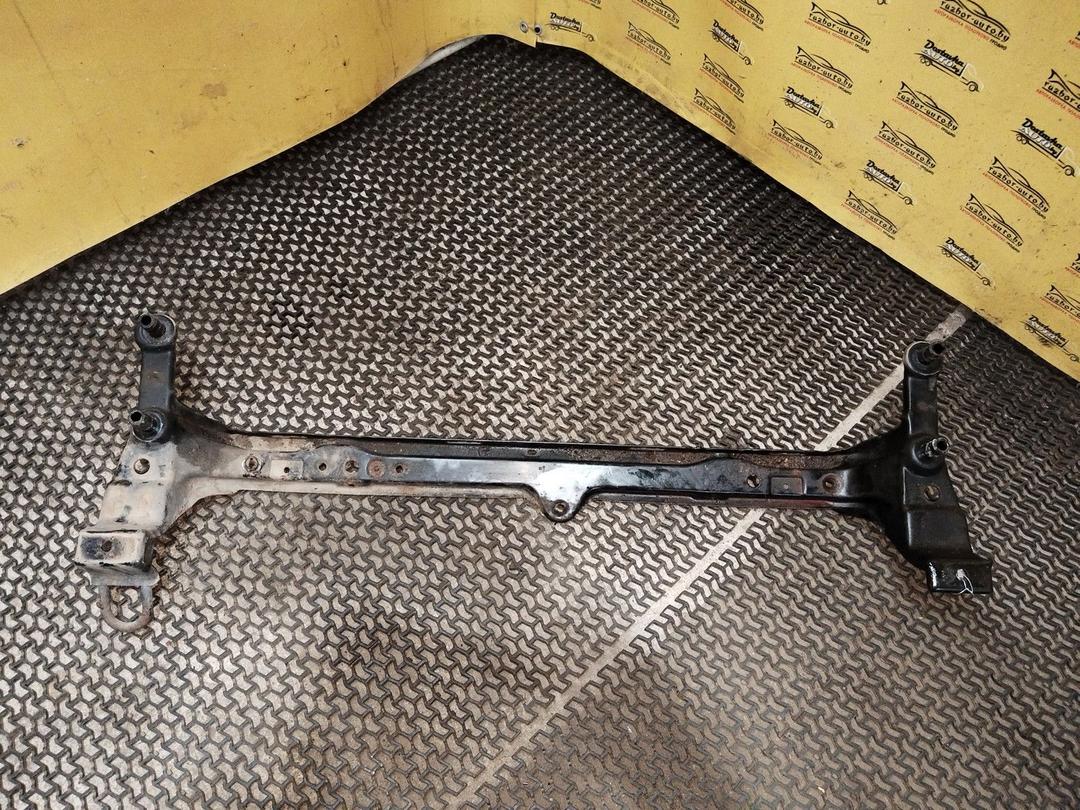 Балка под радиатор G4A5SM Volkswagen Passat купить в магазине запчастей бу