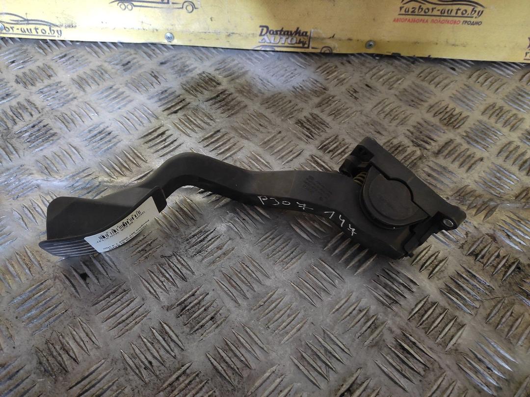 Педаль газа SLSAH3 Peugeot 307 купить в магазине запчастей бу
