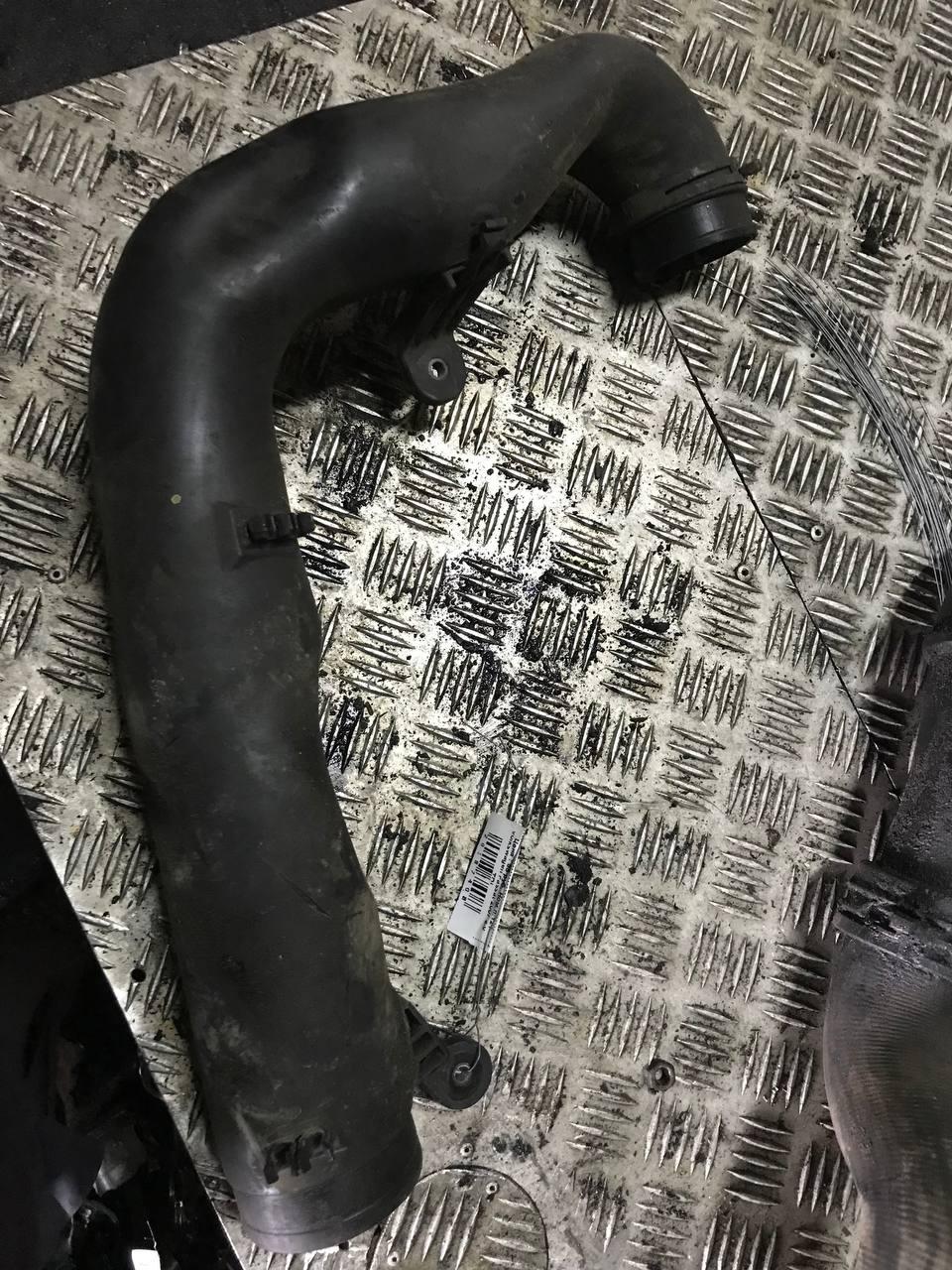 Патрубок интеркулера 9EGND6 Volkswagen Passat - Фото 1