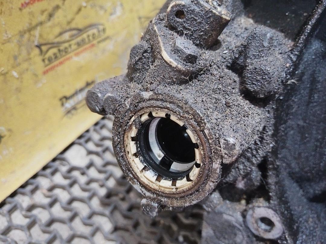 КПП механическая (МКПП) 5-ступенчатая XCPTWW Peugeot 405 купить в магазине запчастей бу