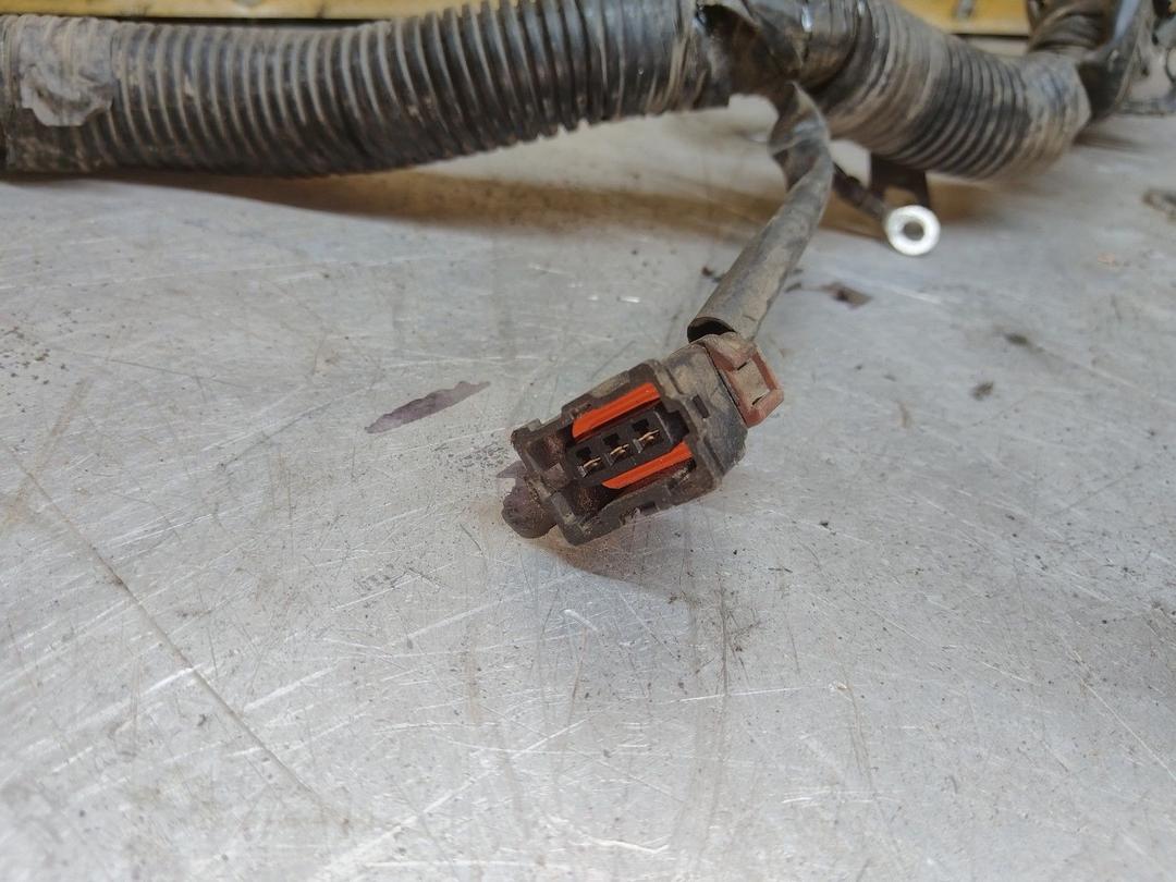 Проводка двигателя LL6O2Y Mitsubishi Carisma undefined