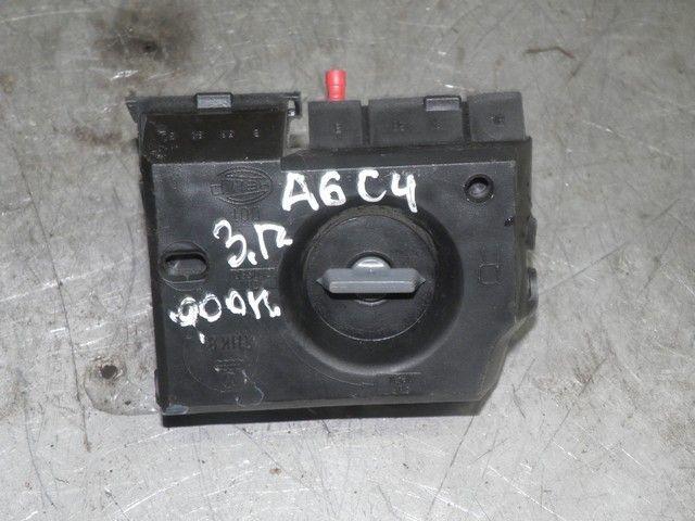 Панель (плата) фонаря заднего правого V5CK6T Audi A6 - Фото 2