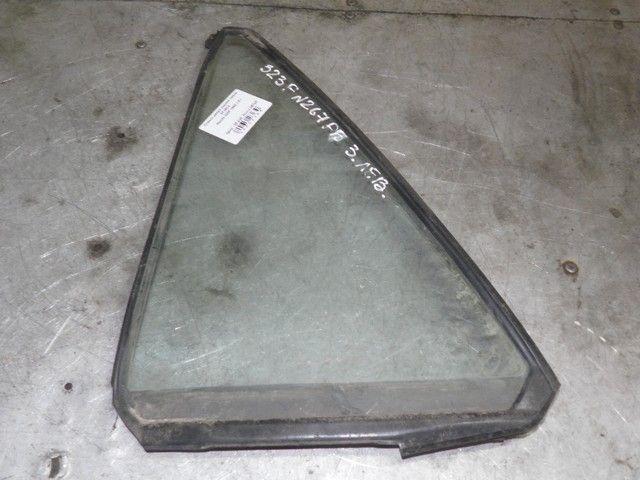 Стекло двери задней левой 0TJ9C4 Mazda 323F