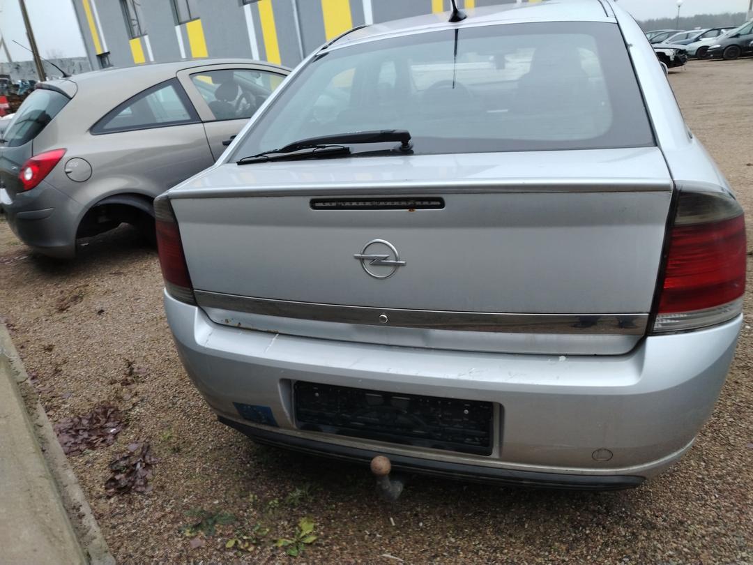 Молдинг крышки багажника WA80LJ Opel Vectra