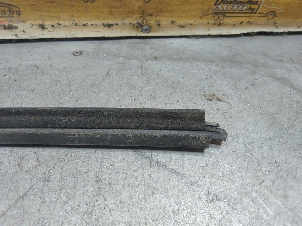 Молдинг стекла двери задней правой наружный 1TTHK1 Citroen Xsara Picasso - Фото 5