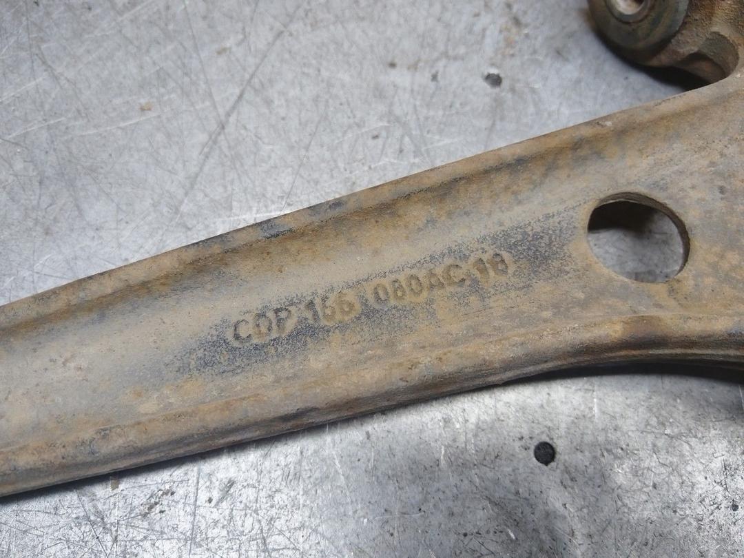 Рычаг передний правый 5C4HSI Volkswagen Sharan купить на авторазборке