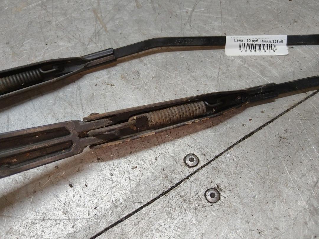 Щеткодержатель (поводок стеклоочистителя, дворник) 0Q8ZHO Renault Kangoo купить с доставкой