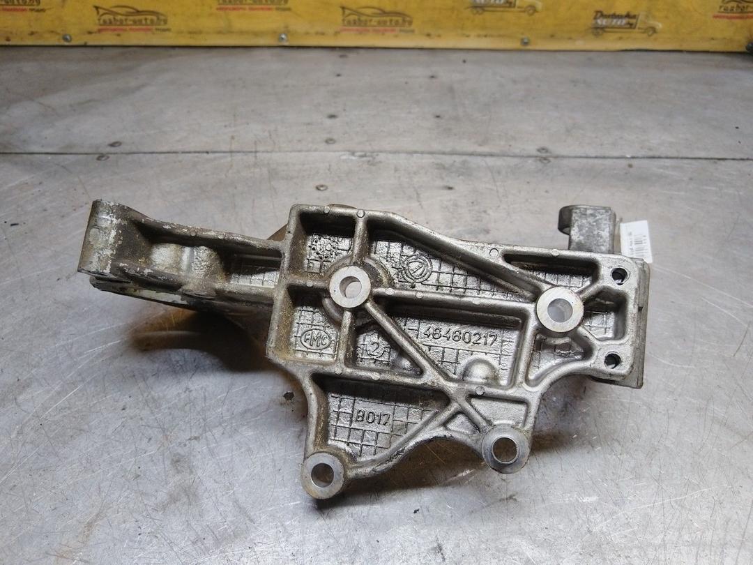 Кронштейн полуоси GW3DWK Alfa Romeo 147 - Фото 4